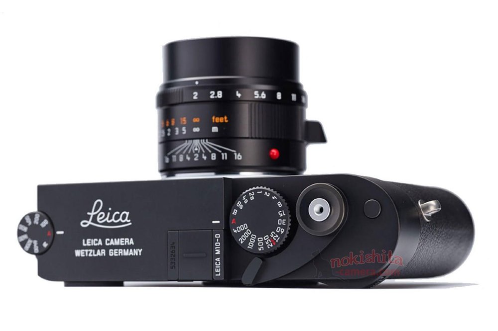 The ISO dial is identical to that on the M10 — complete with auto setting. The “advance lever” appears to replace the on/off switch. It will be interesting to see what functions have been assigned to this retro flourish. Image Nokishita.com